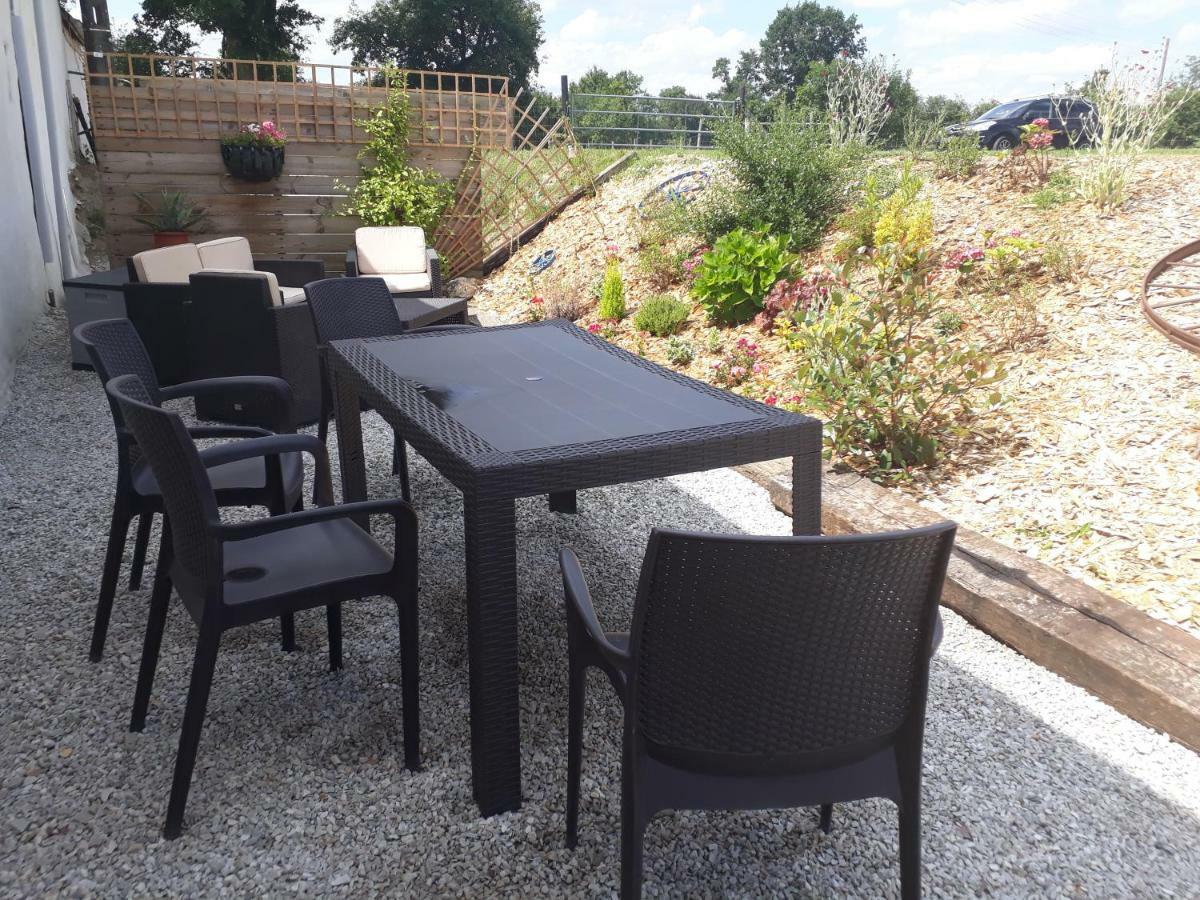 Le Jarrier Apartment - Alpes Mancelles Saint-Georges-le-Gaultier エクステリア 写真